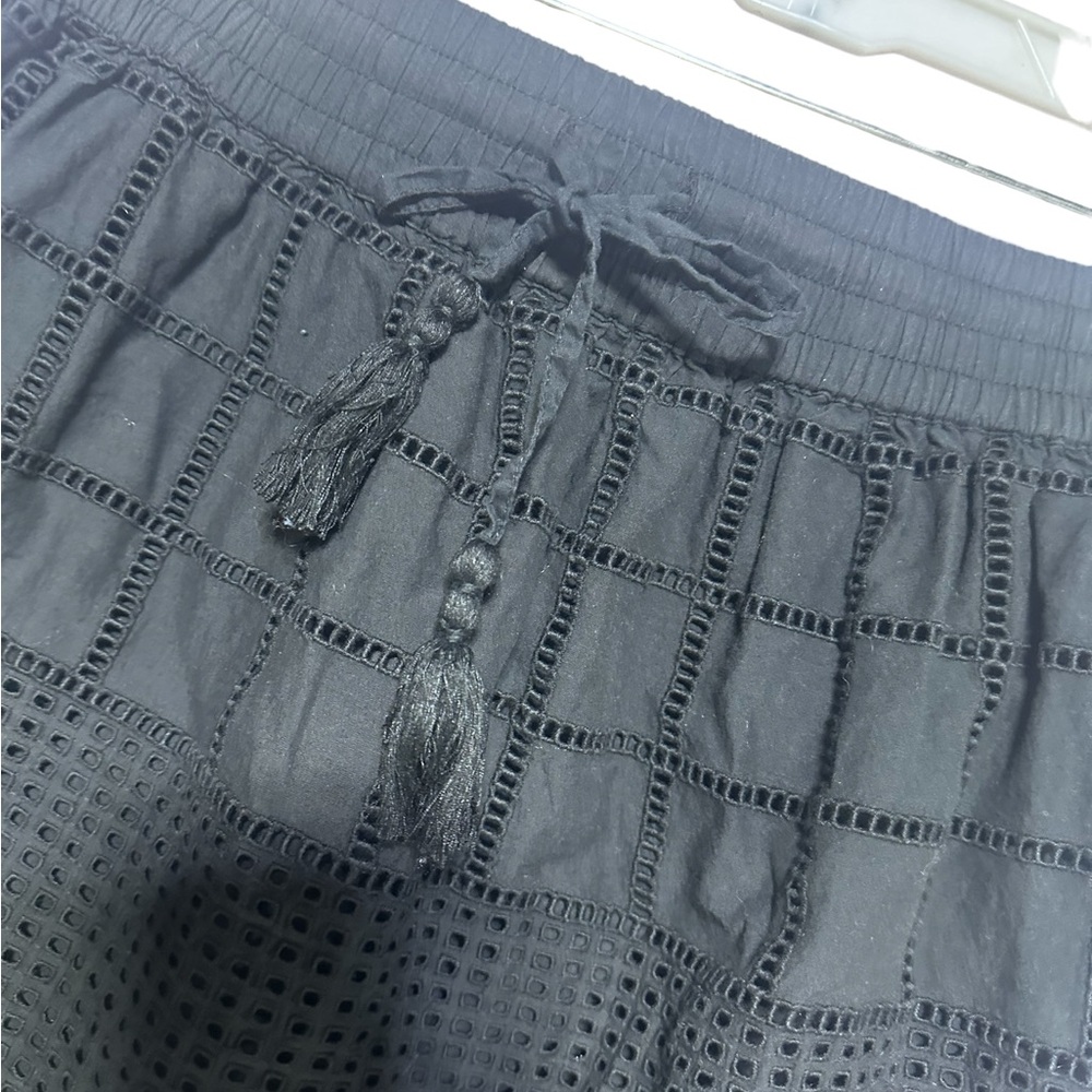 Tommy Bahama Daphne Eyelet Skirt Black Small/Petite - Picture 10 of 15